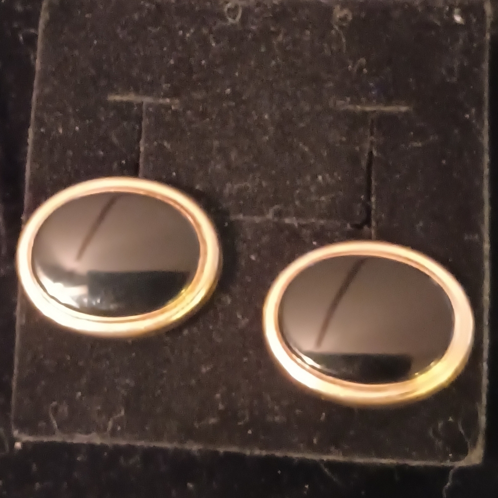Elegant Black and Gold Oval Cufflinks 14kt GF